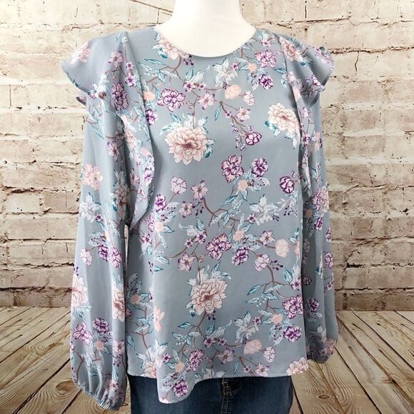 Lush floral flutter blouse keyhole back - Picture 1 of 5